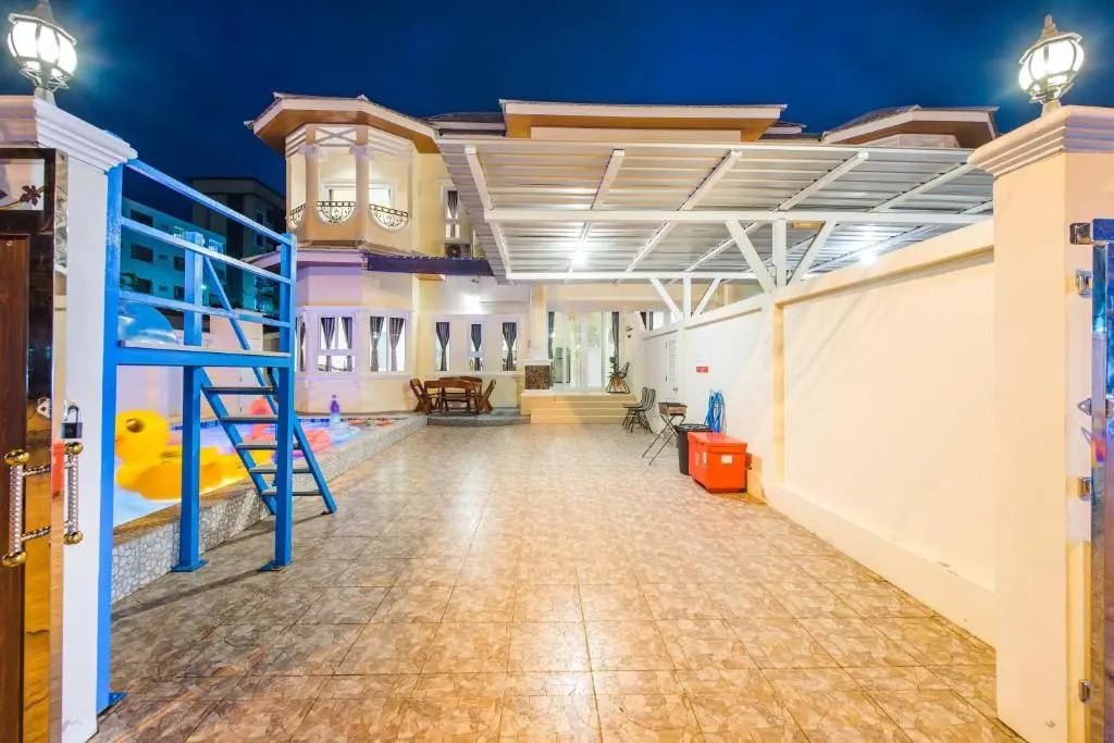 Baan Bussarin (B5) Huahin88