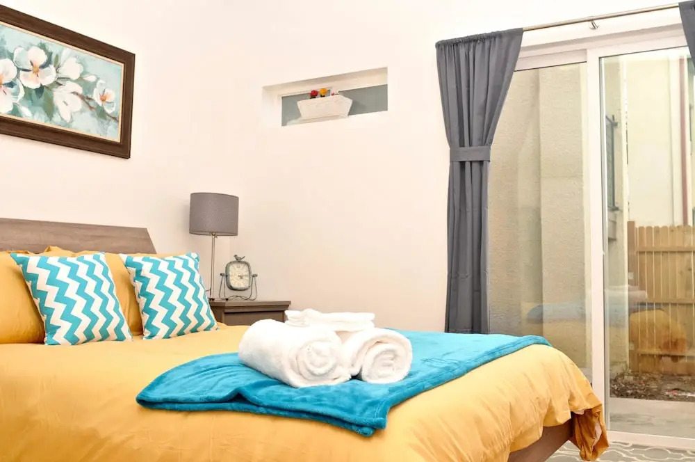 D012 1 Bedroom Apartment By Senstay