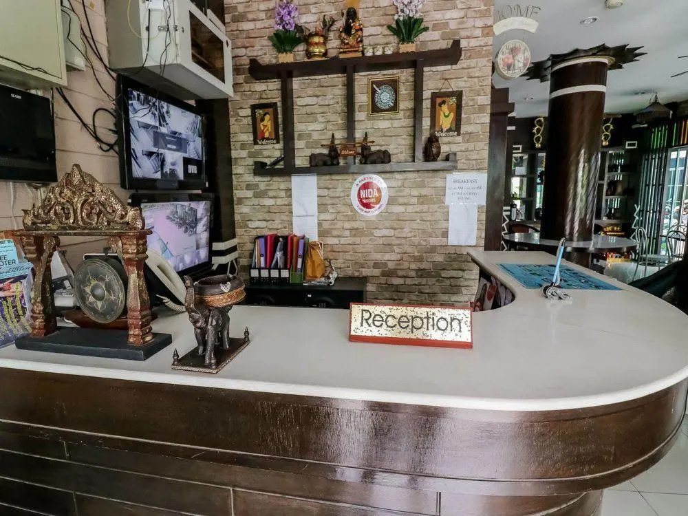 NIDA Rooms Patong Hill House