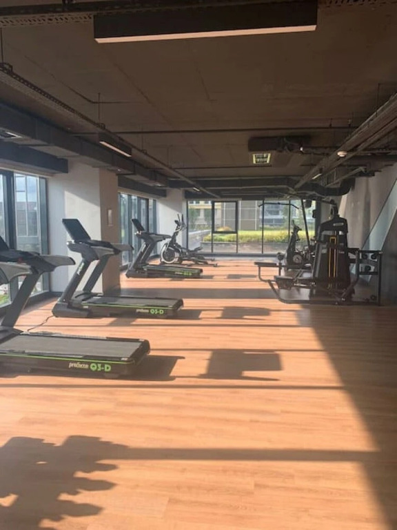 Brand-new 2 1 Apartment-near Mall of Istanbul