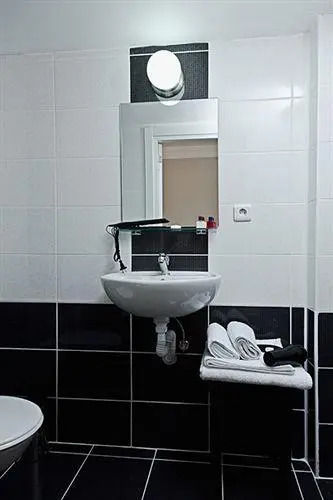 Pesa Suites