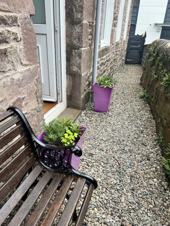 Crieff Armoury Luxury Self Catering Apartment