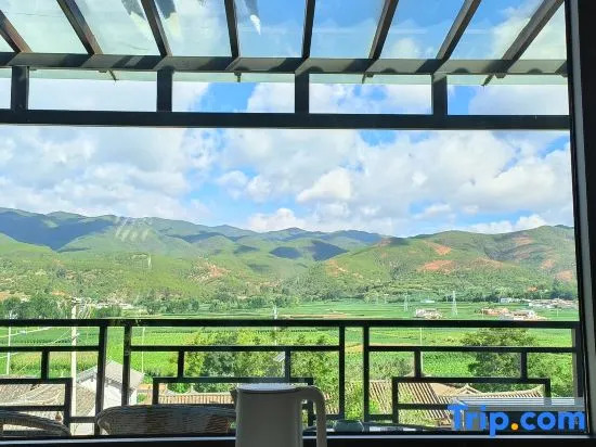 Shaxi Ruchu Homestay