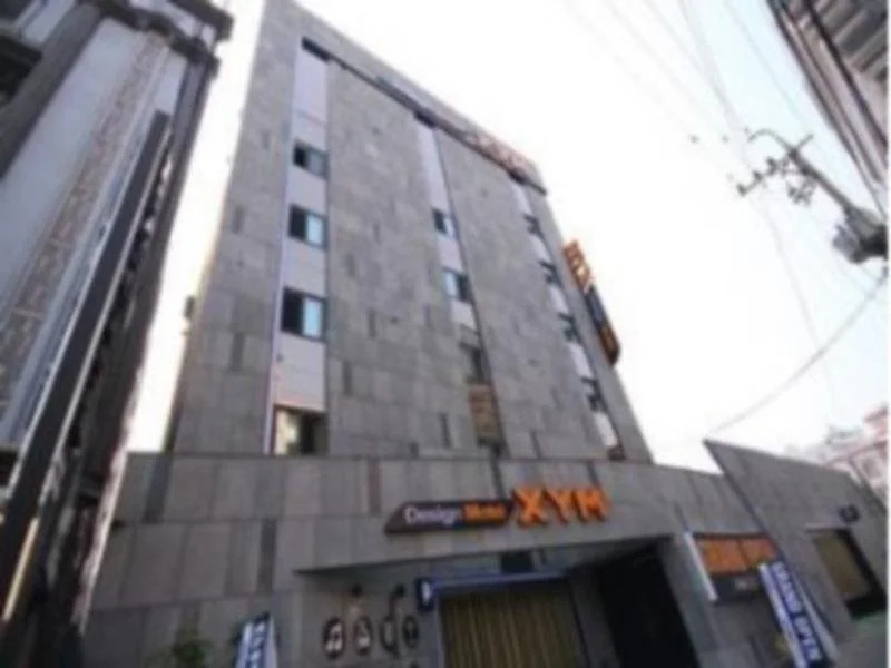 XYM Motel