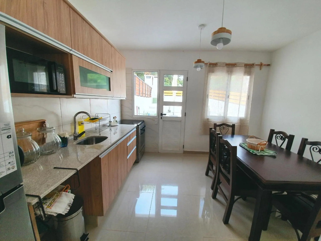 Casa a 1 cuadra de la playa en Punta del Este