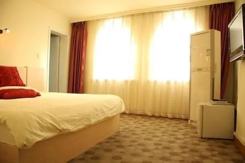 Yijia Express Hotel