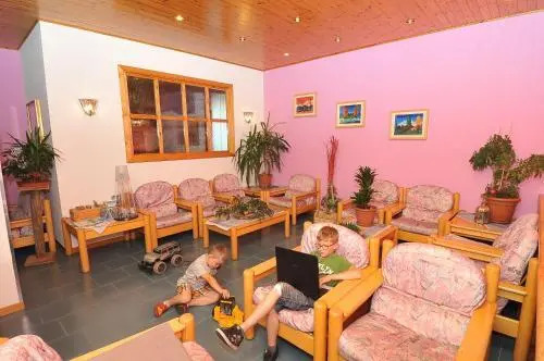 Hotel Croce Bianca