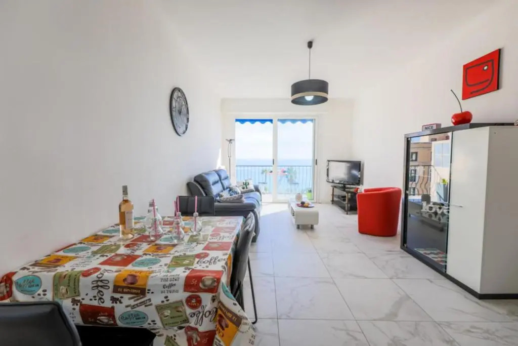 TAMARIS AP4206 By Riviera Holiday Homes