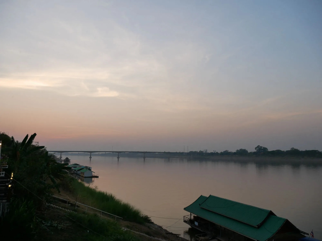 Samoar Riverside Hotel