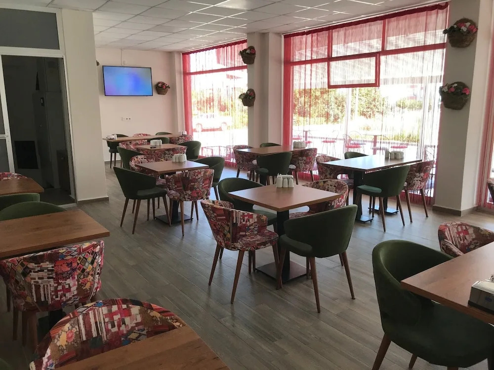 Alesya Otel