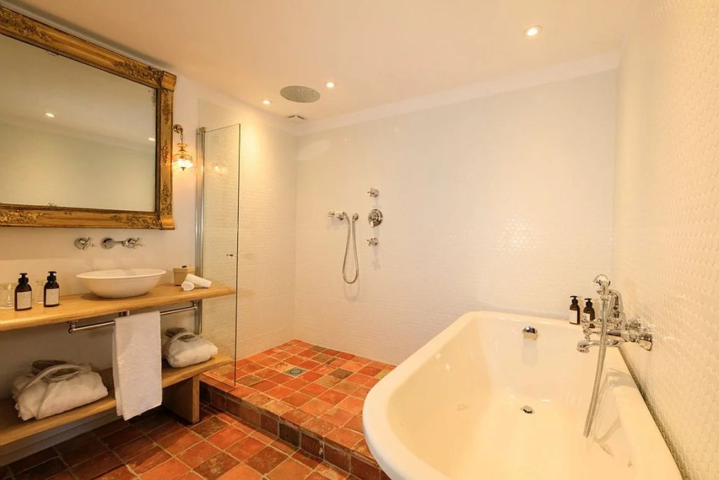 Grand Hôtel De Cala Rossa & Spa Nucca