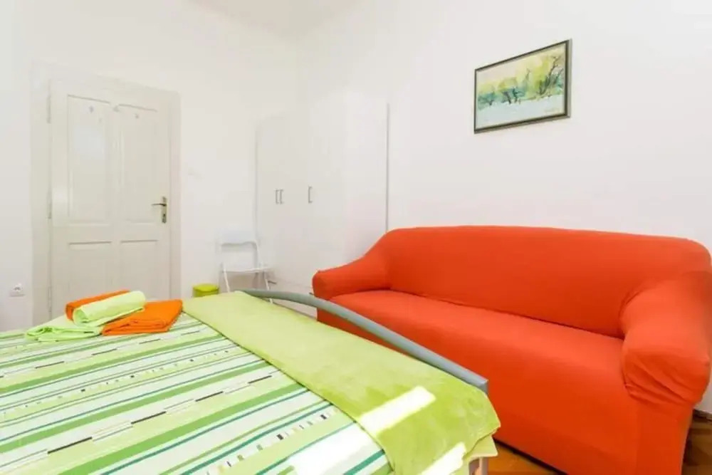 Apartment Blue & Green - Two-bedroom Apartment With Terrace and Garden View