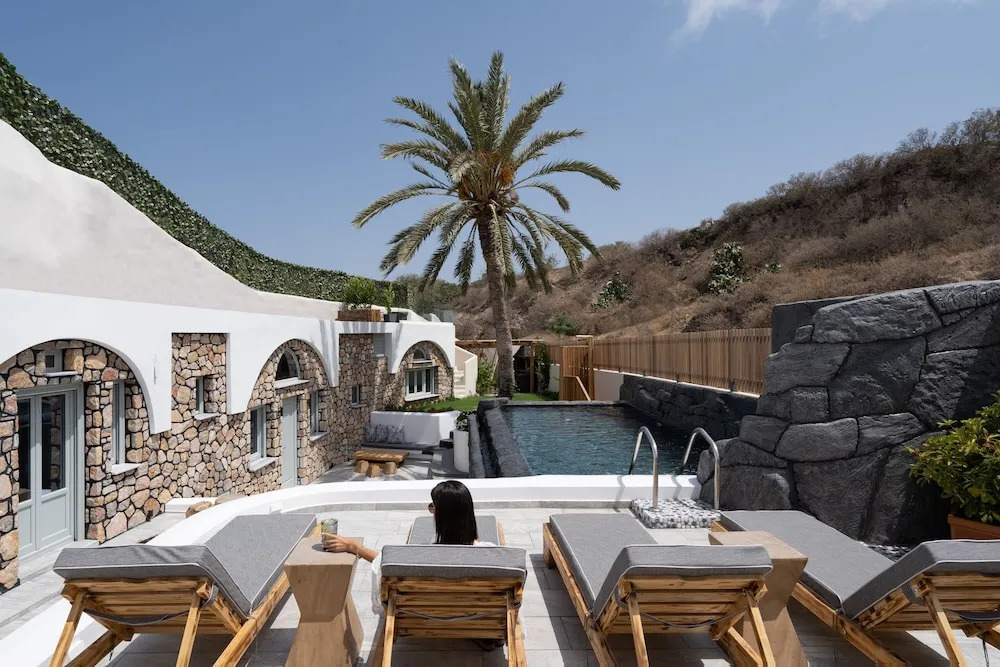 Occhio Luxury Villas Santorini with private pool