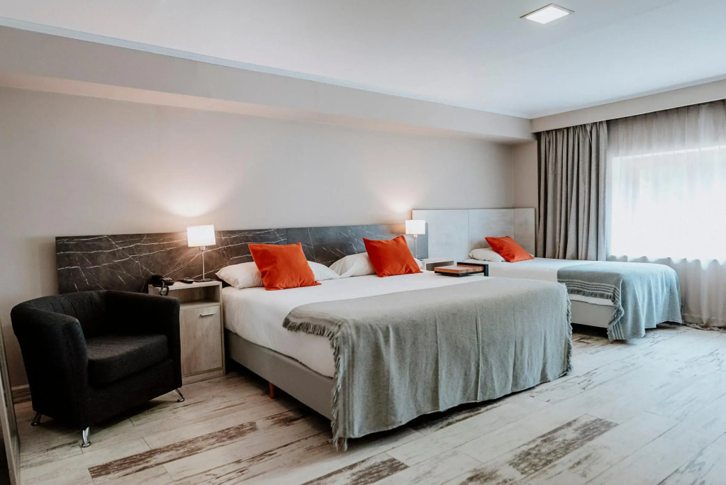 Basia Hotel & Sushi