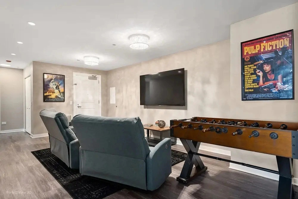Lake View Penthouse Top Amenities Unit Laundry