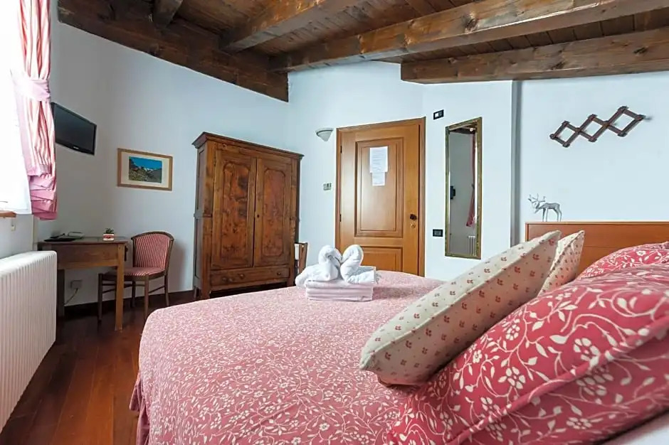 Hotel Baita Cretaz
