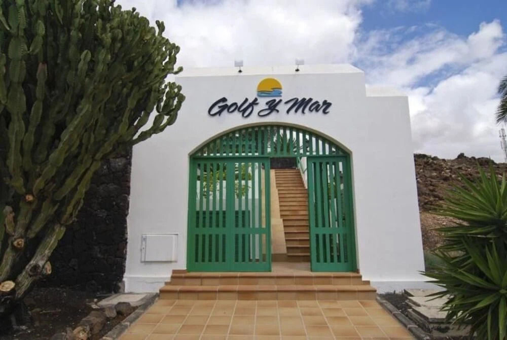 Golf y Mar B Suites