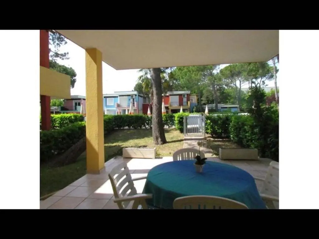 Beautiful and modern village with terraced houses and swimming pool