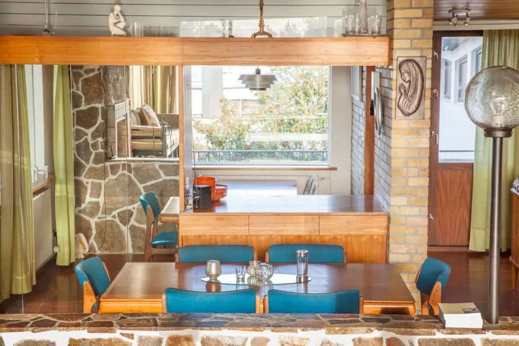 Cozy 60's villa in Reykjavik