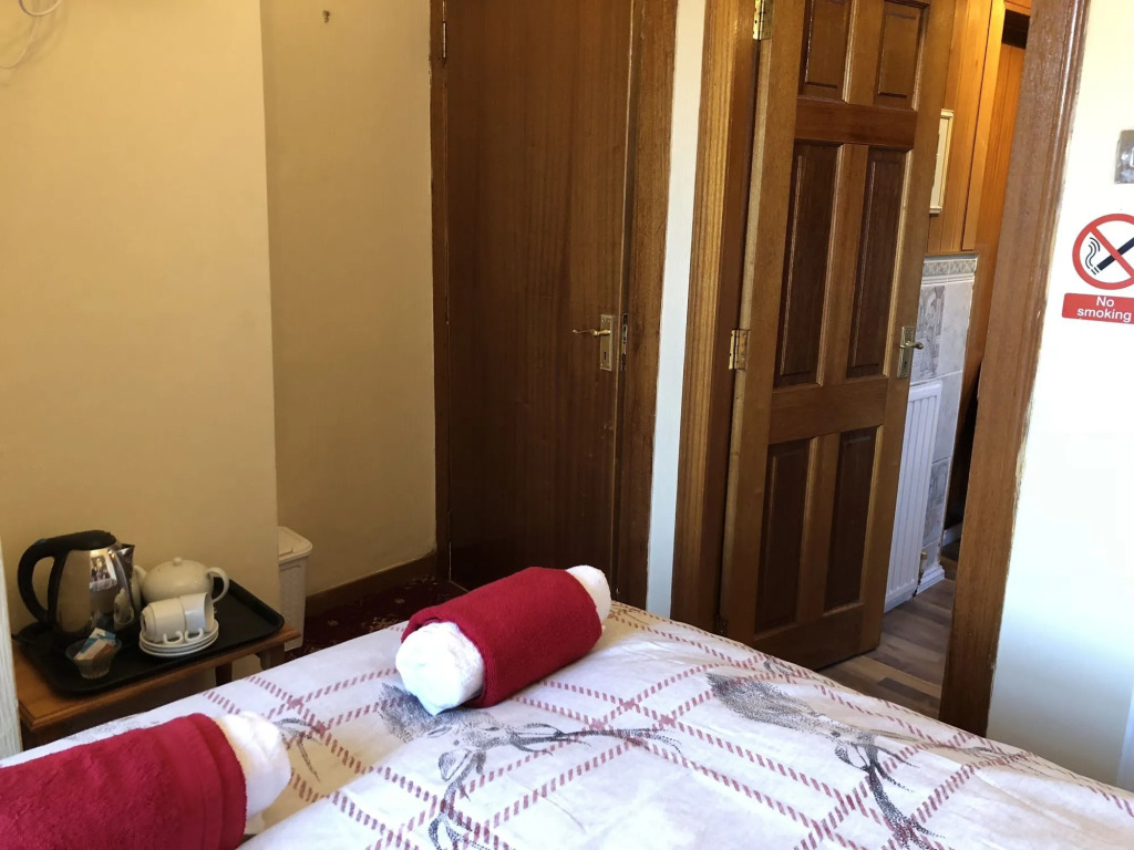 Castle Walk Bed & Breakfast