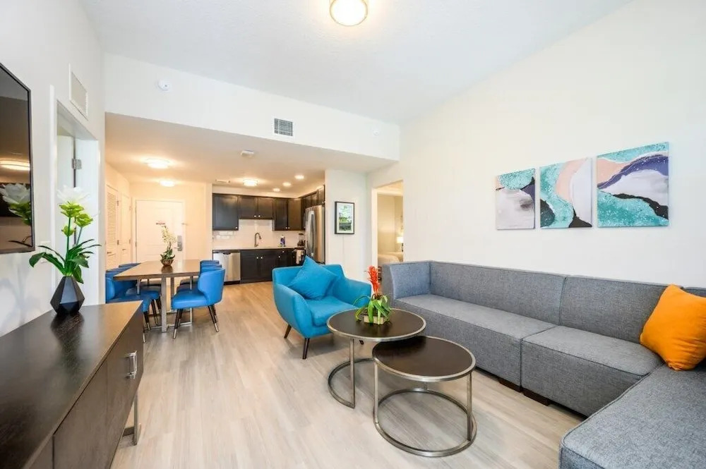 Epic Universe Modern Vista Cay Condo - 5005