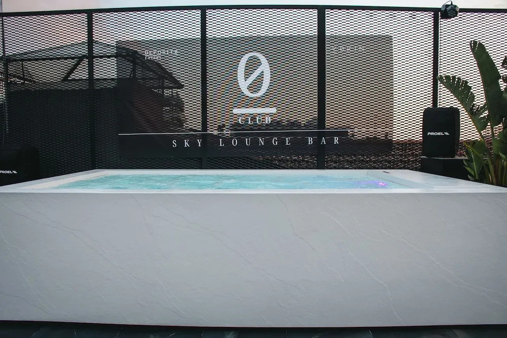 Etrus - Boutique Room & Rooftop