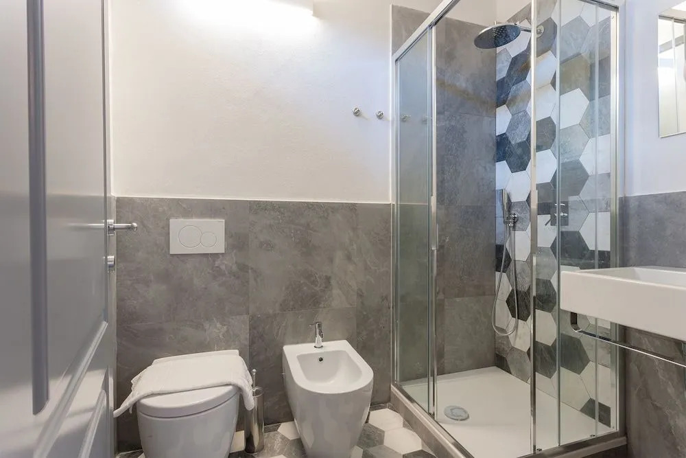 Santo Spirito Venti - Design Rooms in Florence near Ponte Vecchio & Palazzo Pitti