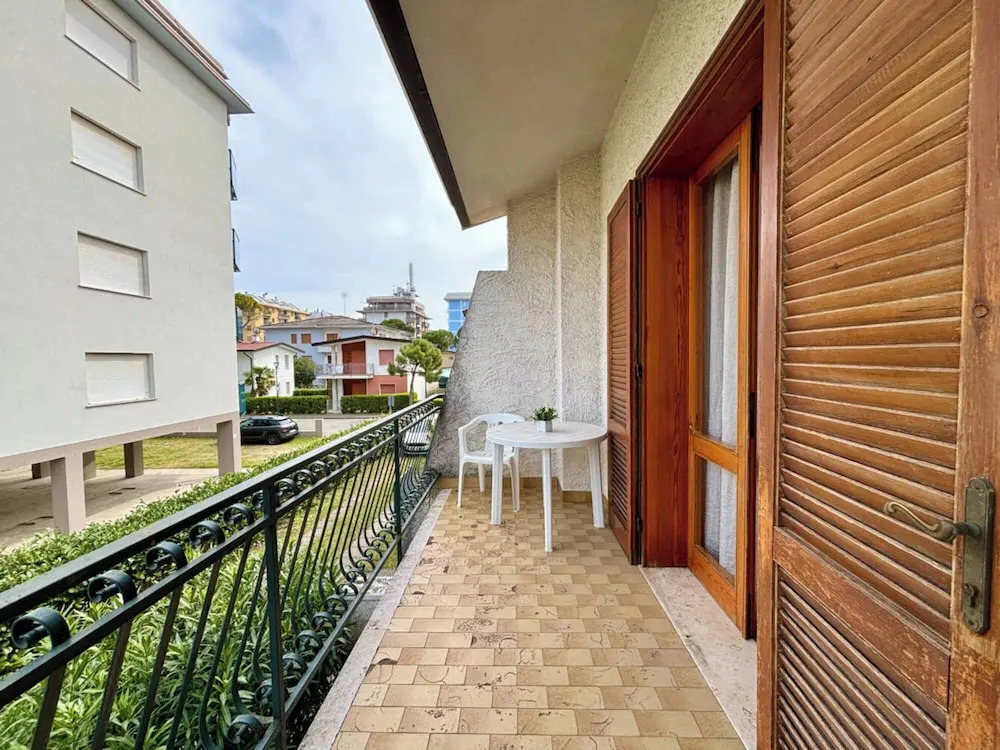 Villa with garden and bbq at 250m from the sea