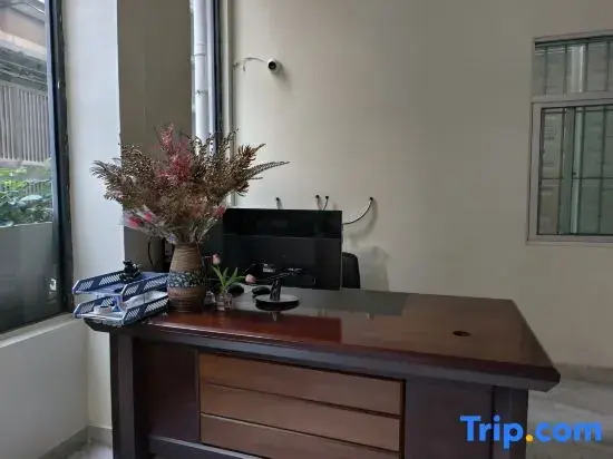 Shuniu Apartment (Shenzhen Bao'an Shangwu Subway Station)