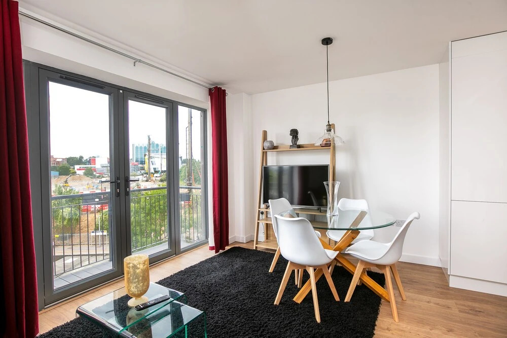 Kew Bridge Apartments