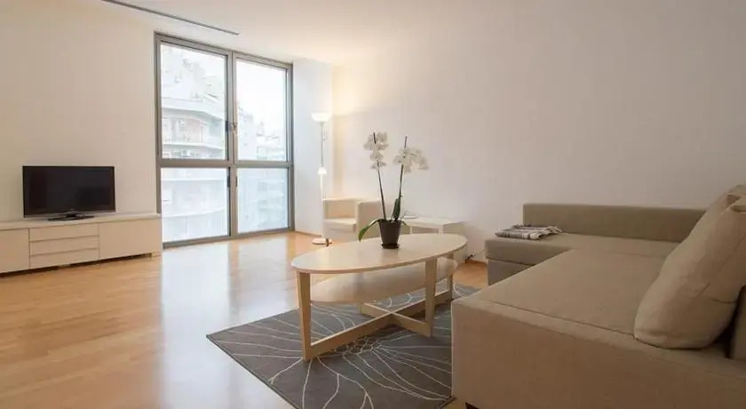 New Chic Central Bcn