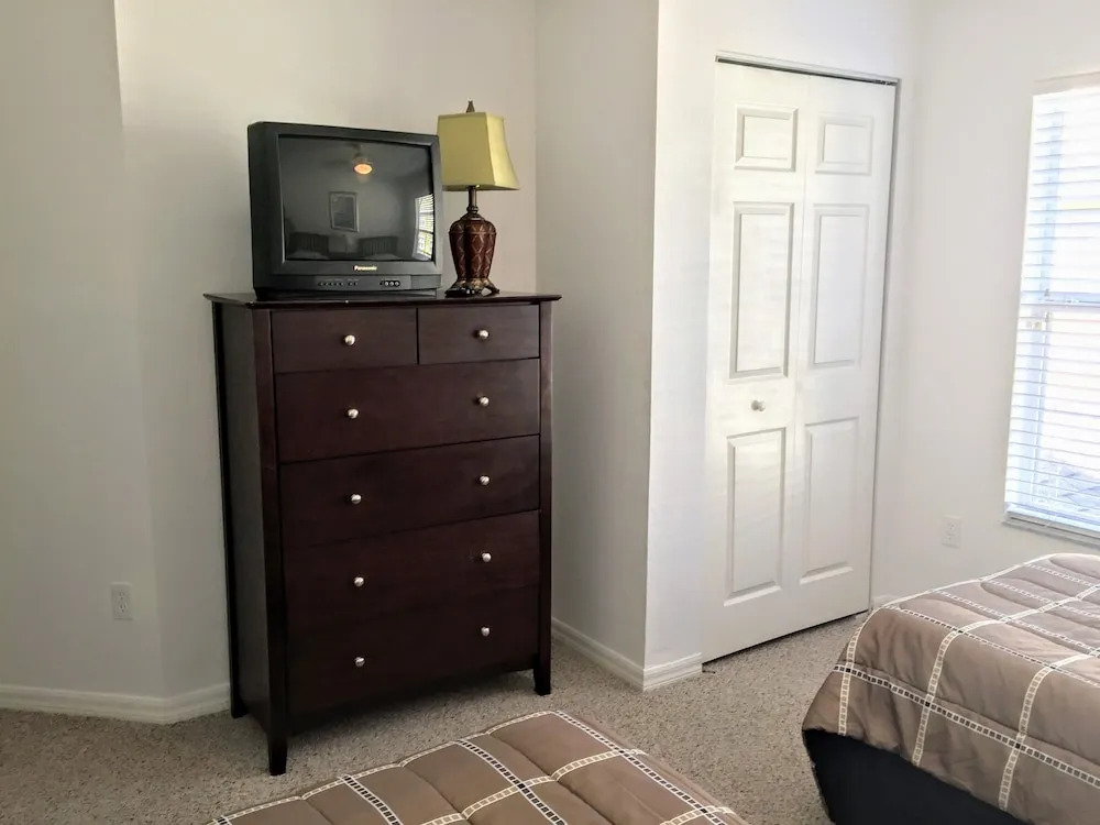 1391-49846 - 3 Bedroom Townhome