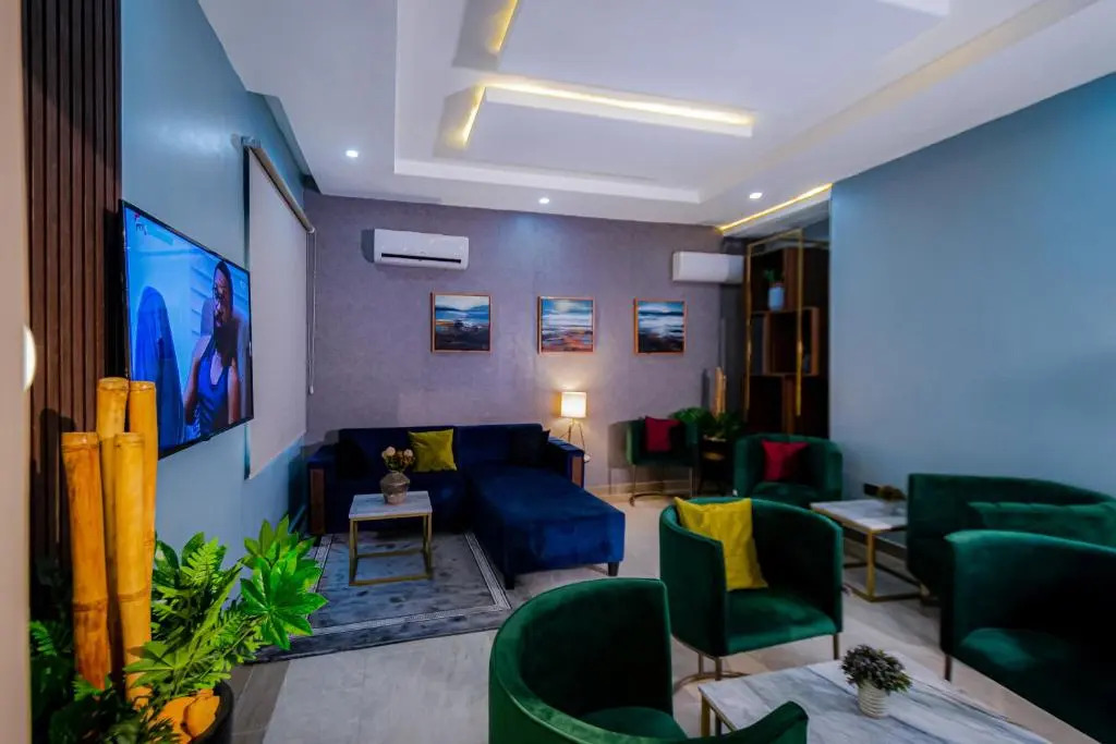Walis Suites