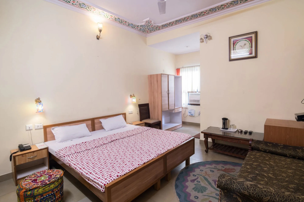 Chitra Katha - A Story Per Stay