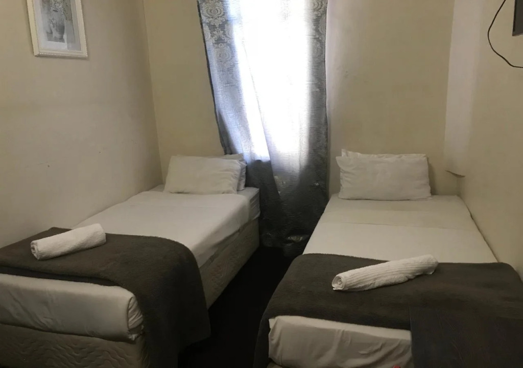 Businessburg Hotel