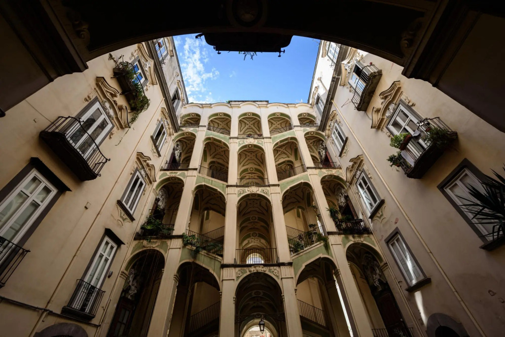 Palazzo Dello Spagnolo Suite