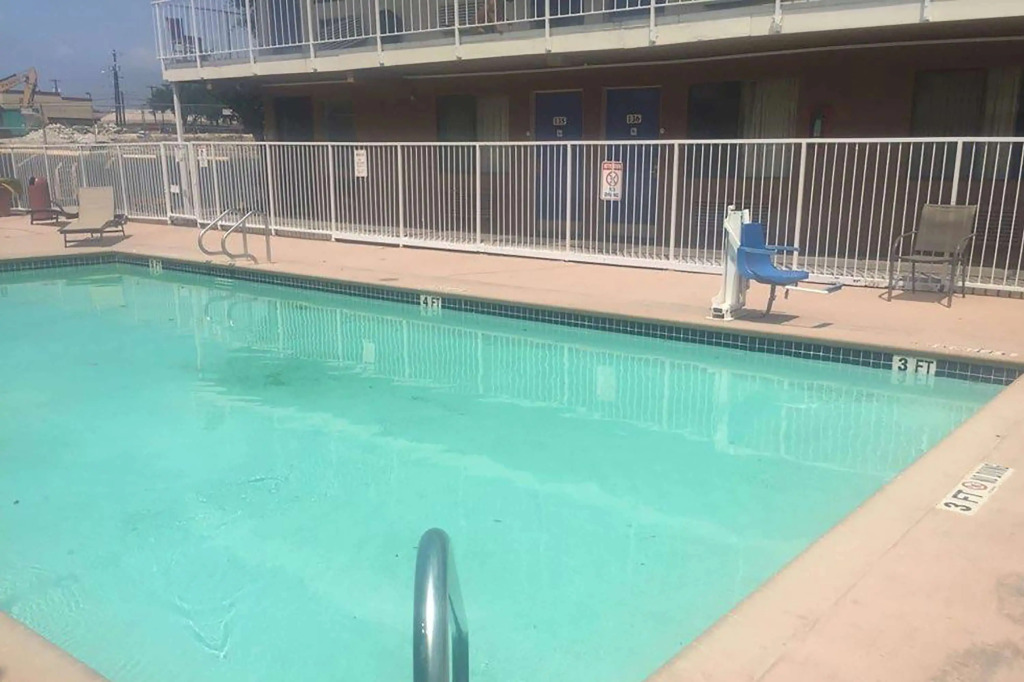 Travelodge by Wyndham San Antonio Lackland AFB North