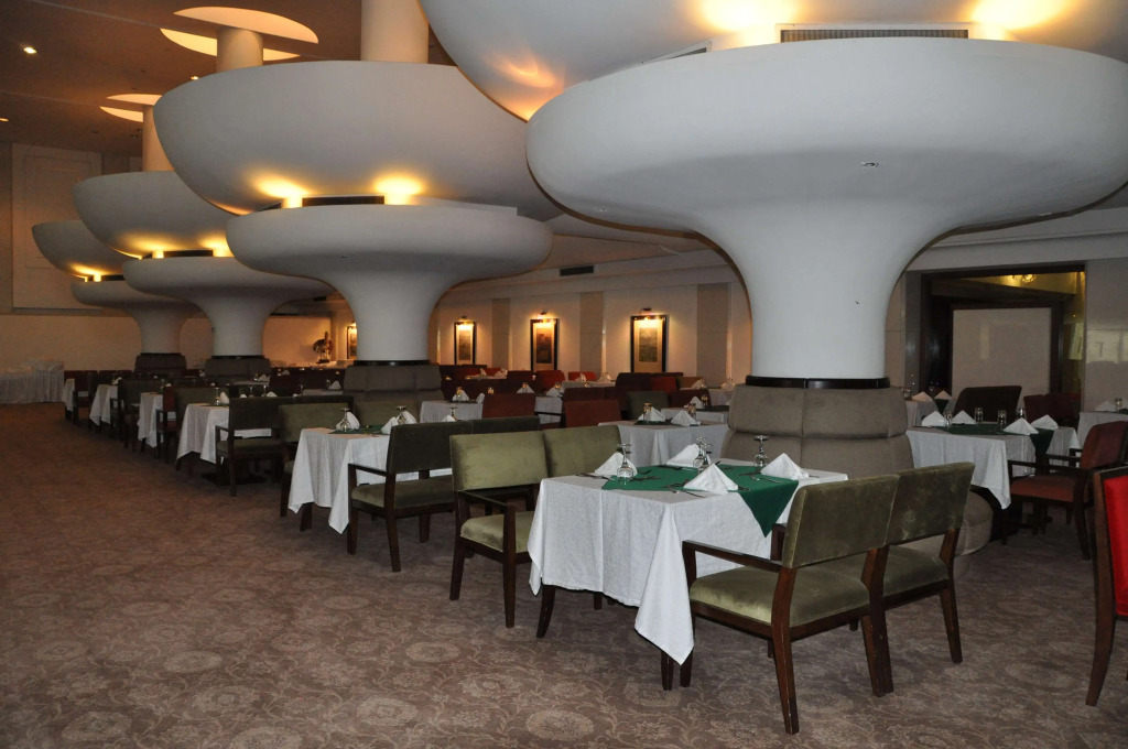 Royal Tulip Alrasheed Hotel