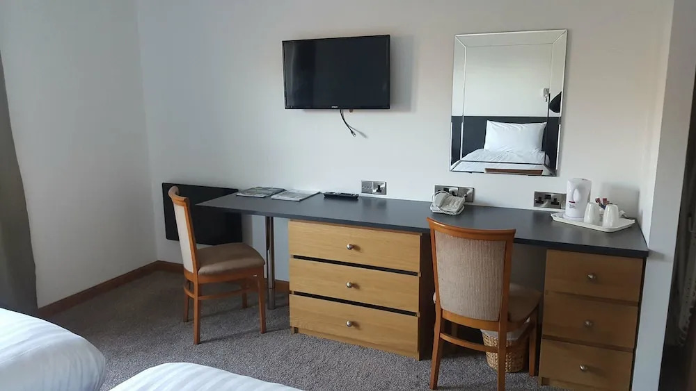 The Gilvenbank Hotel