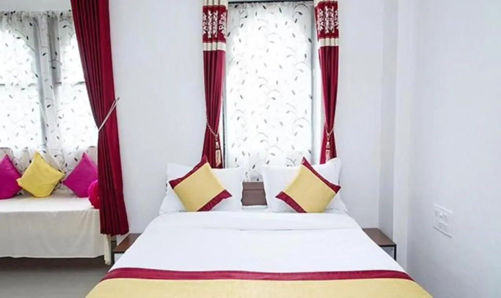Fabhotel Prime Vallabh Villas