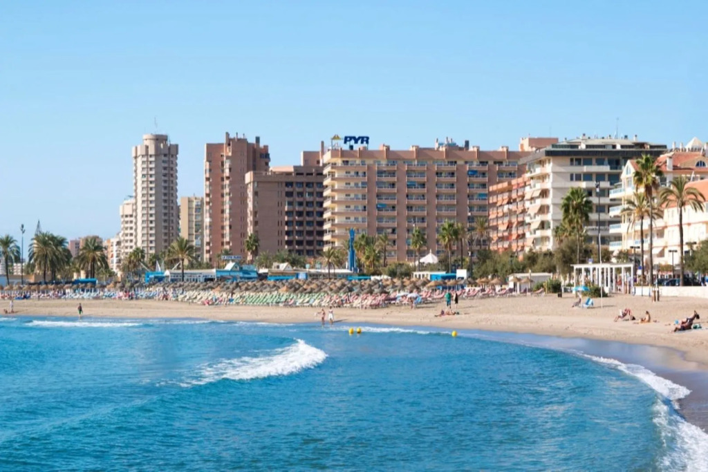 Hotel Apartamentos Pyr Fuengirola