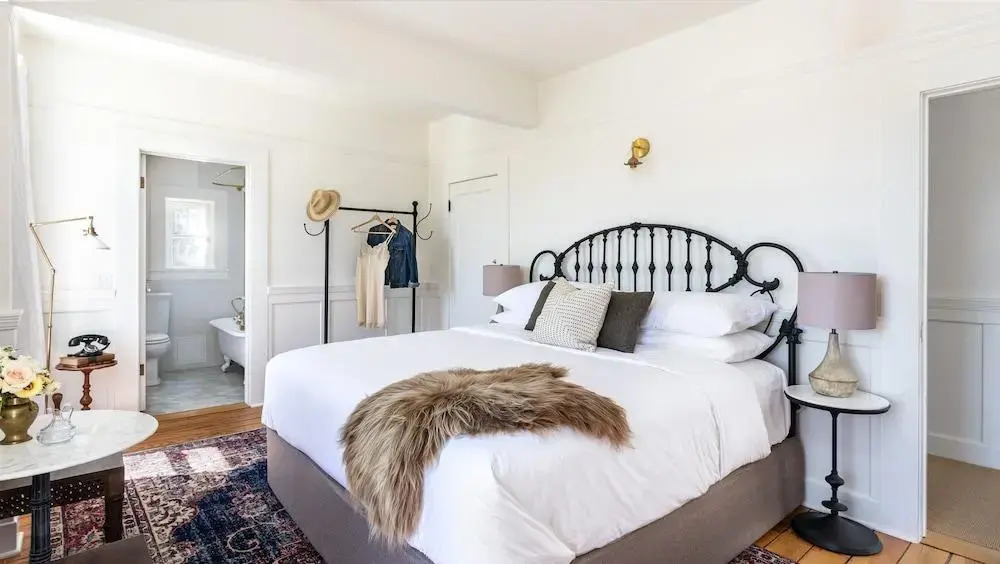 The Holbrooke Hotel