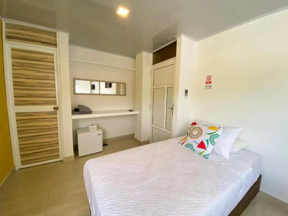 OCEANA HOTEL