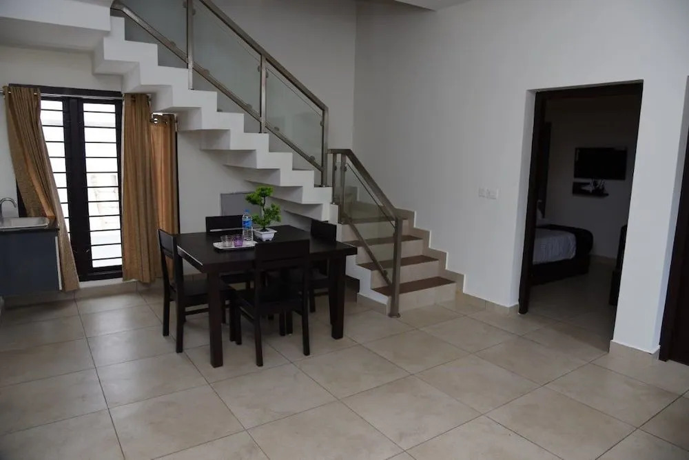 Albisville Hilltop Mansion