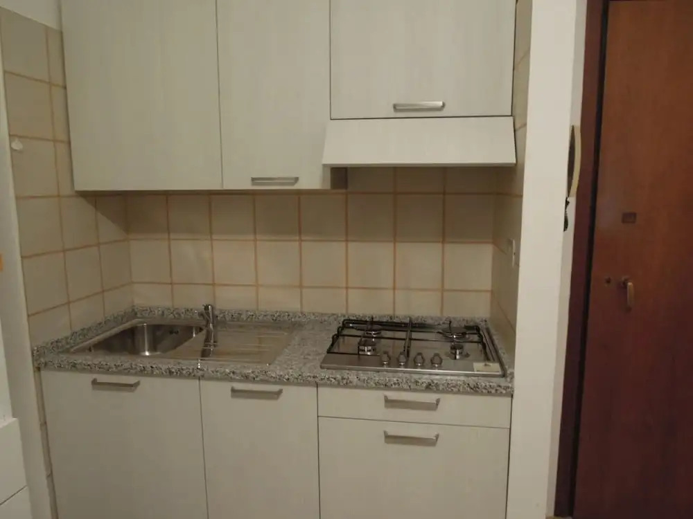 Welcoming Seaside Flat Ideal for 5 Guests