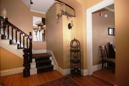 Morrill Mansion Bed & Breakfast