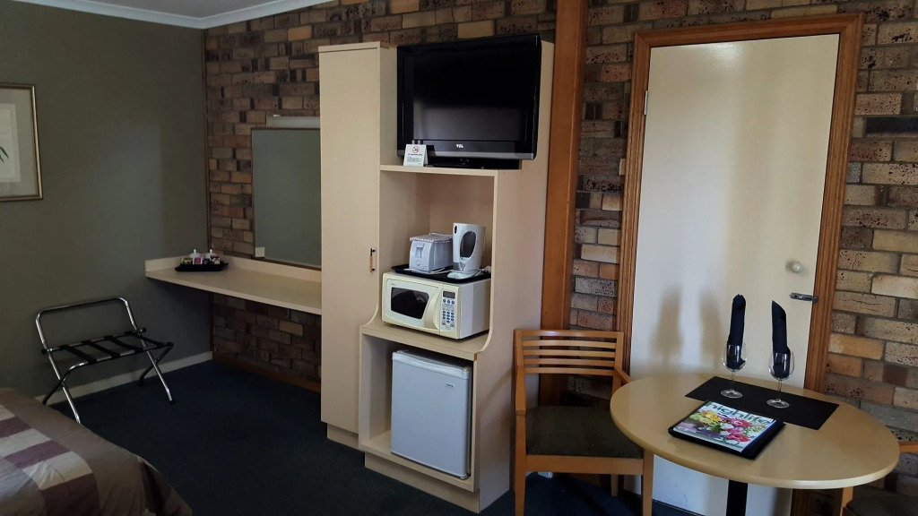 Centrepoint Midcity Motor Inn