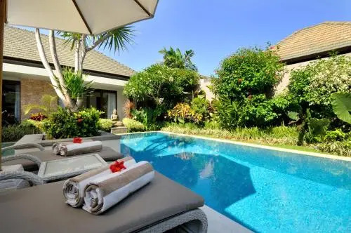Seven Kejora - Beachfront Estate Sanur