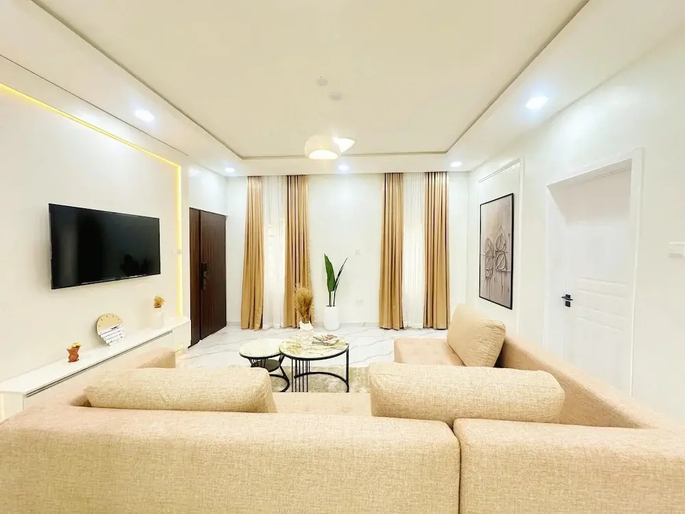 LinQues & Bethel Residences