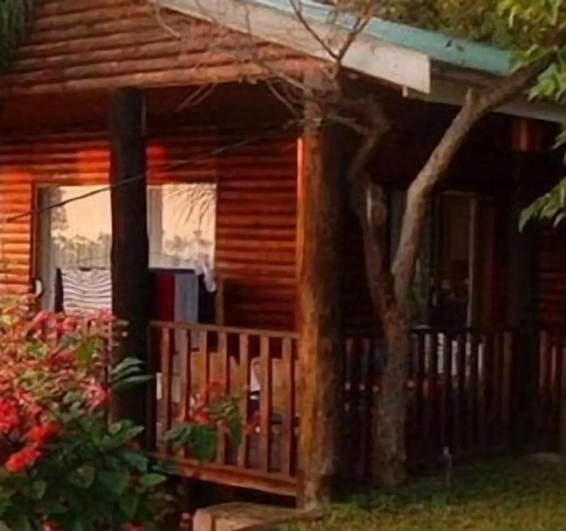 Viewpoint Lodge & Safari Tours